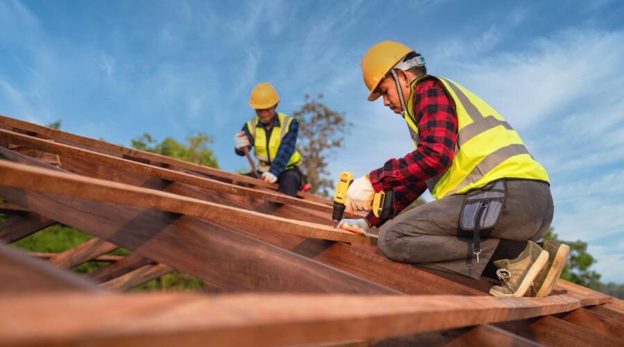 Professional Flat Roofing Installation services in Matlock, IA